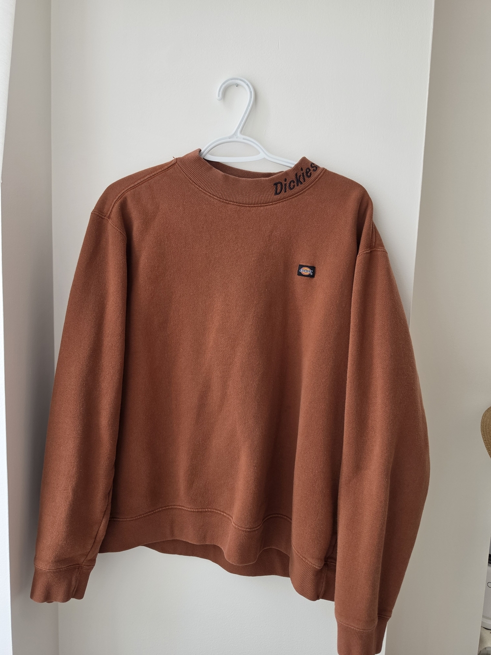 Dickies Men's Rust Orange Crewneck Sweatshirt